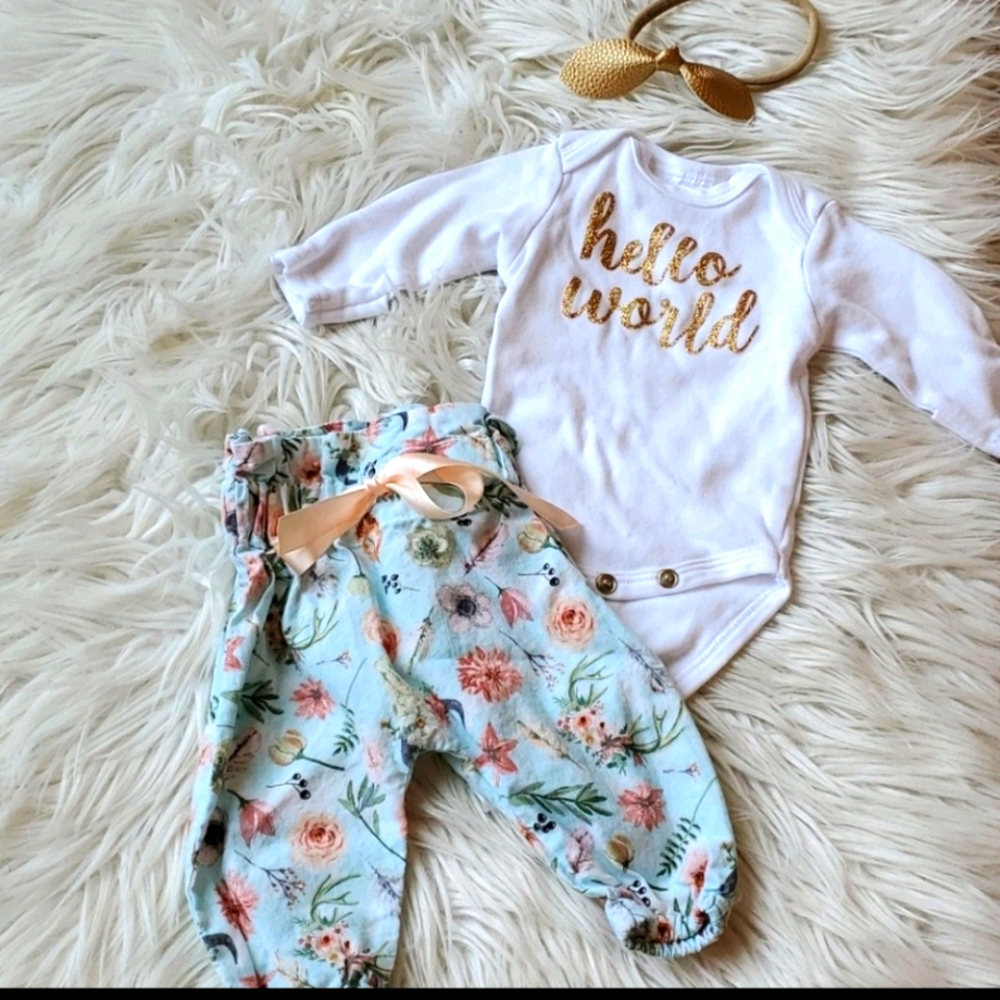 *** SOLD *** Newborn outfit
